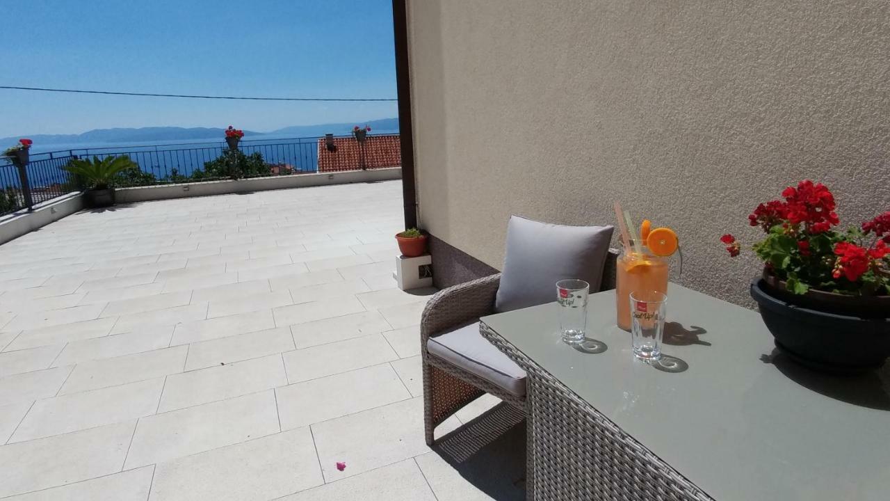 Studio Apartment "Brigita",Parking With Gate Rijeka Eksteriør bilde