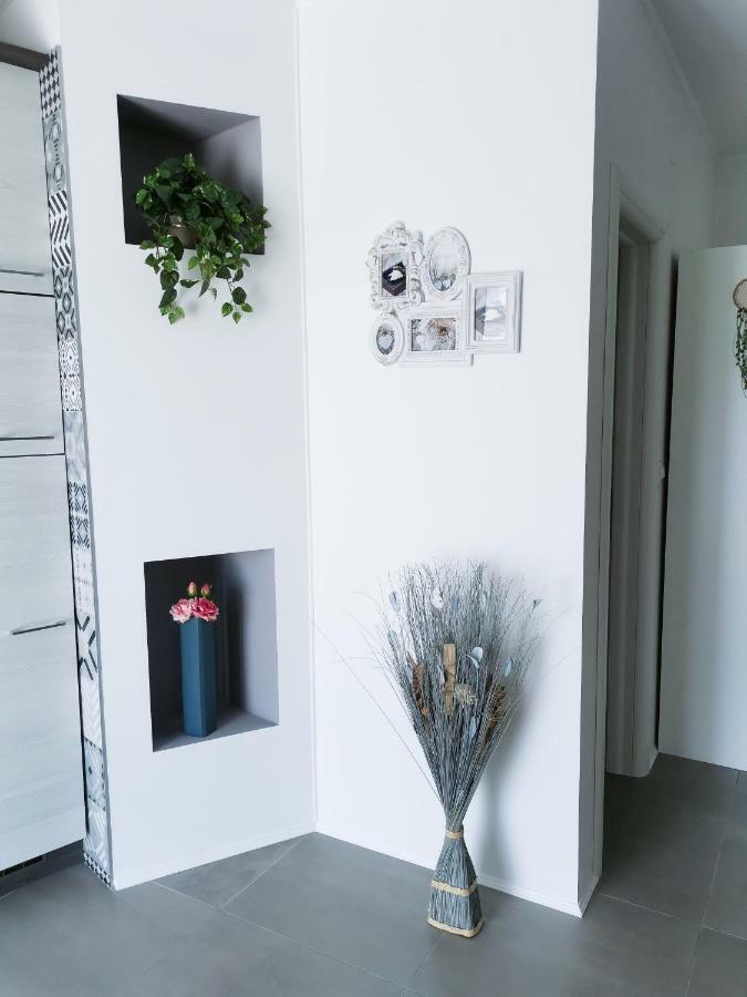 Studio Apartment "Brigita",Parking With Gate Rijeka Eksteriør bilde